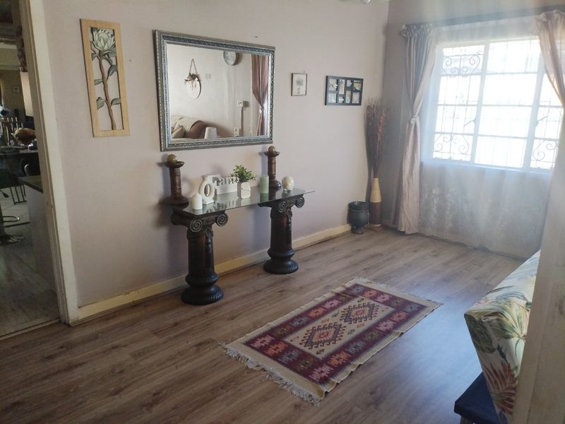 3 Bedroom House for Sale in Casseldale  - Photo 9
