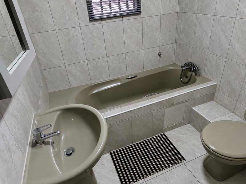 3 Bedroom House for Sale in Mdantsane - Photo 3