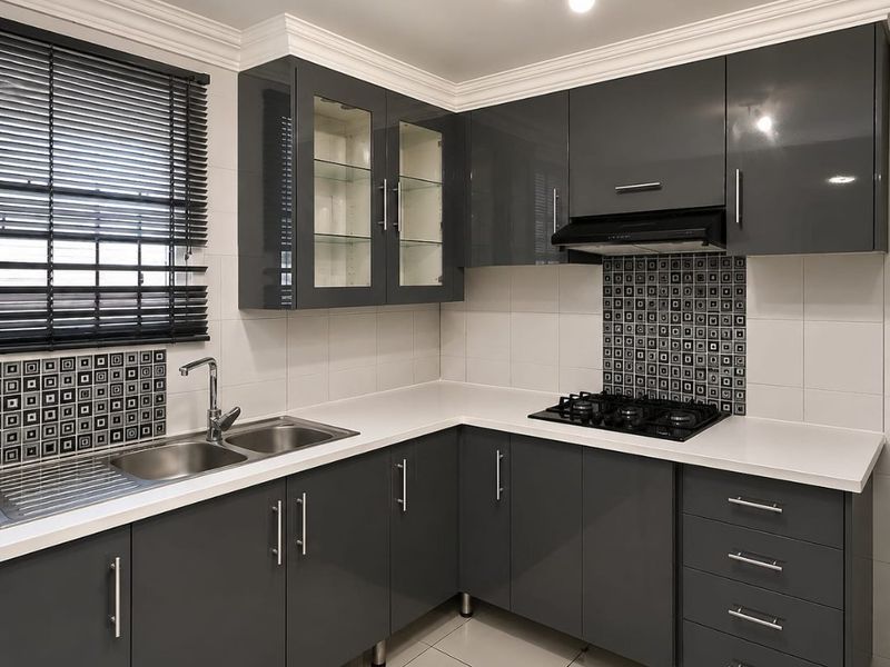 3 Bedroom House for Sale in Mdantsane - Photo 2