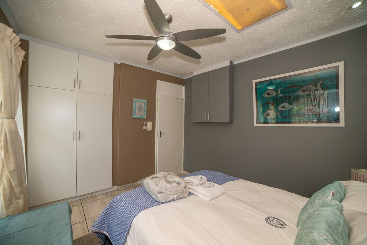 All-Inclusive - Fully Furnished One-Bedroom cottage offering uninterrupted living with Solar, Gas, Back up water and Wi-fi included. - Photo 4