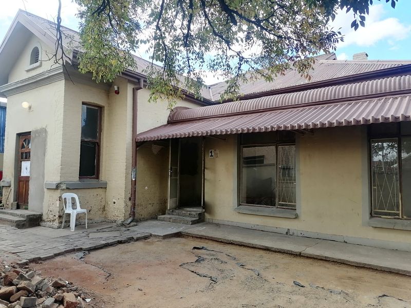 Charming Navalsig family home with  7 flatlets - Photo 1