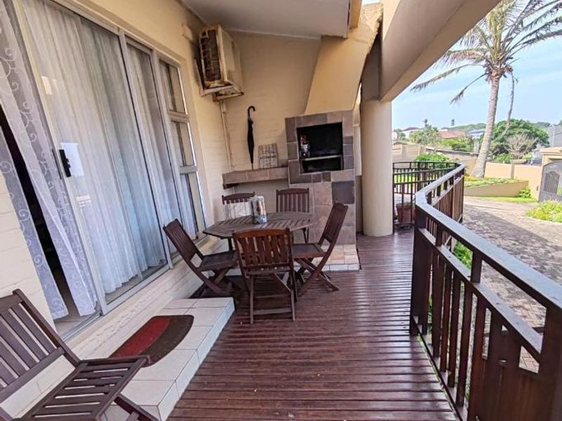 Fully furnished two bedroom unit to rent at Shelly Beach  - Photo 9