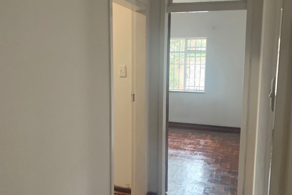 En-suite Room to Rent in a House at Westdene.  - Photo 4