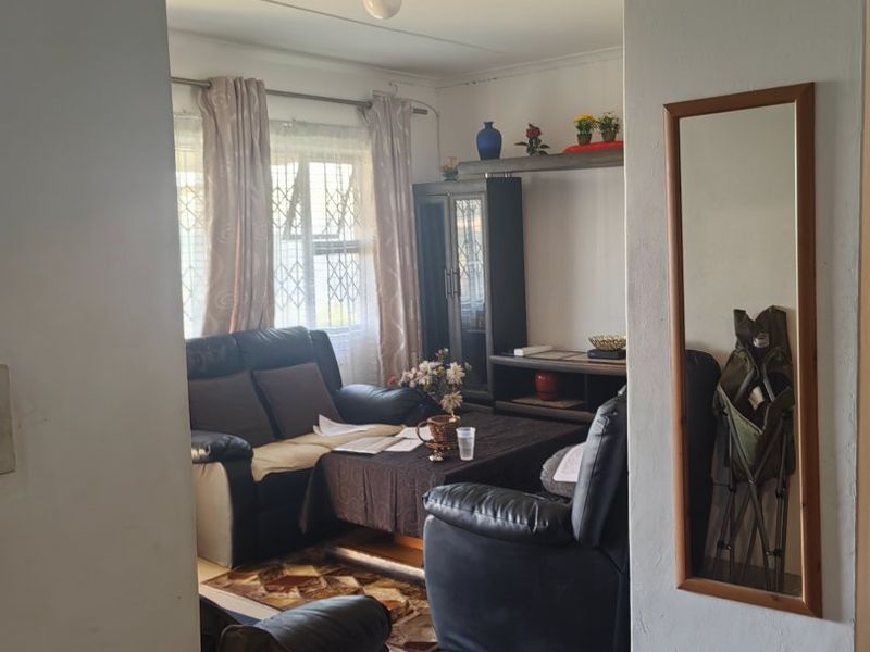 3bedroom house for Sale in UMLAZI BB - Photo 8