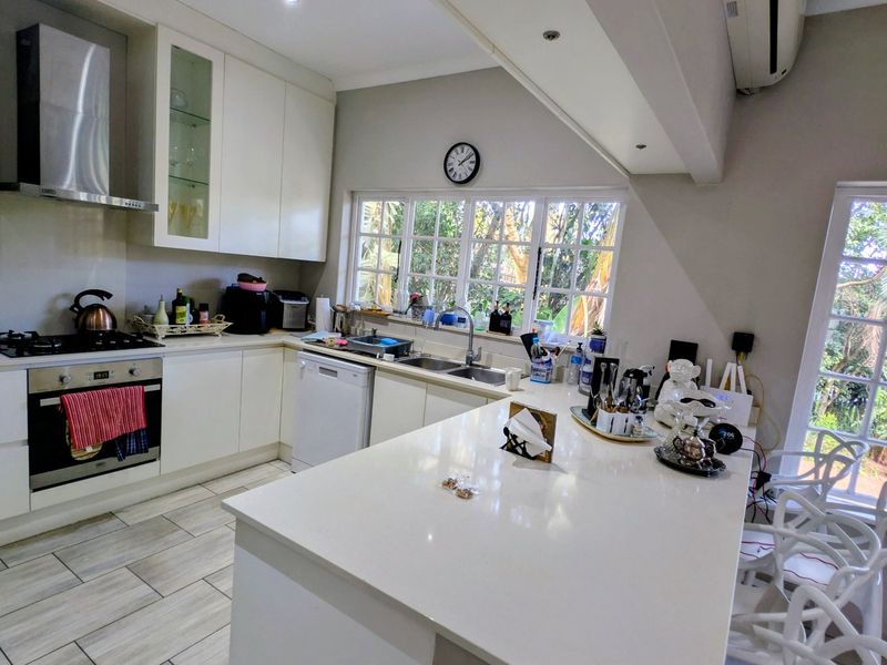 Mount Edgecombe Estate One -  3 Bedroom , pet friendly duplex  - Photo 10