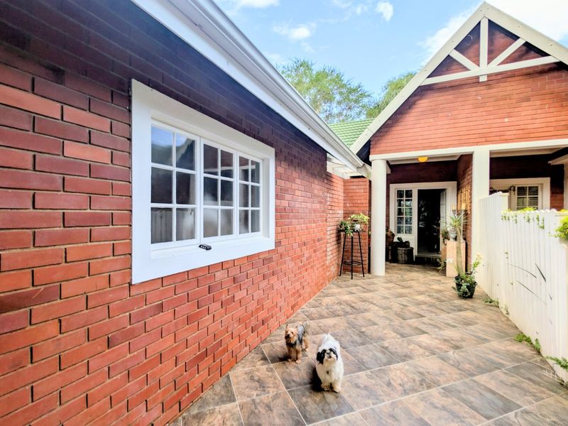 Mount Edgecombe Estate One -  3 Bedroom , pet friendly duplex  - Photo 7