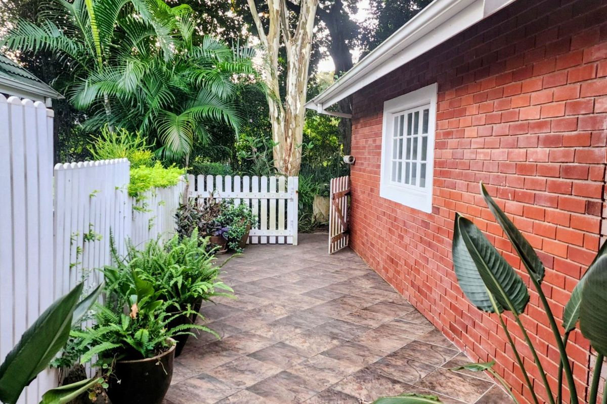 Mount Edgecombe Estate One -  3 Bedroom , pet friendly duplex  - Photo 5
