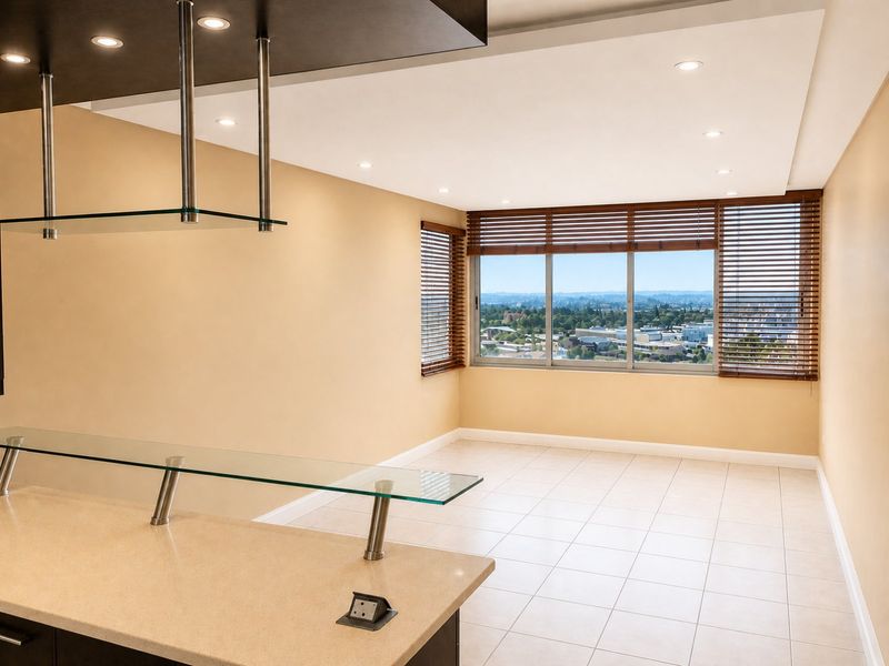 Open plan 2 Bedroom Apartment in Bedford Gardens with lifts - Photo 2