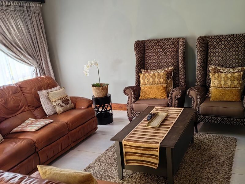 Elegant 4-Bedroom Home in Secure Estate | Polokwane - Photo 7