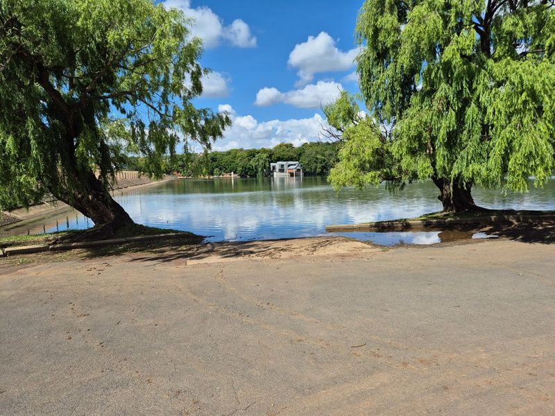 Vacant land, ready do build your dream home. -Equestrian Estate -  Land for grabs!  - Photo 7