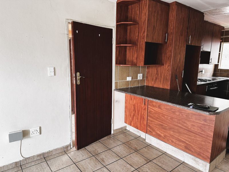 2 Bed Apartment in Sonneglans - Comfortable Living, Well Managed - Photo 4