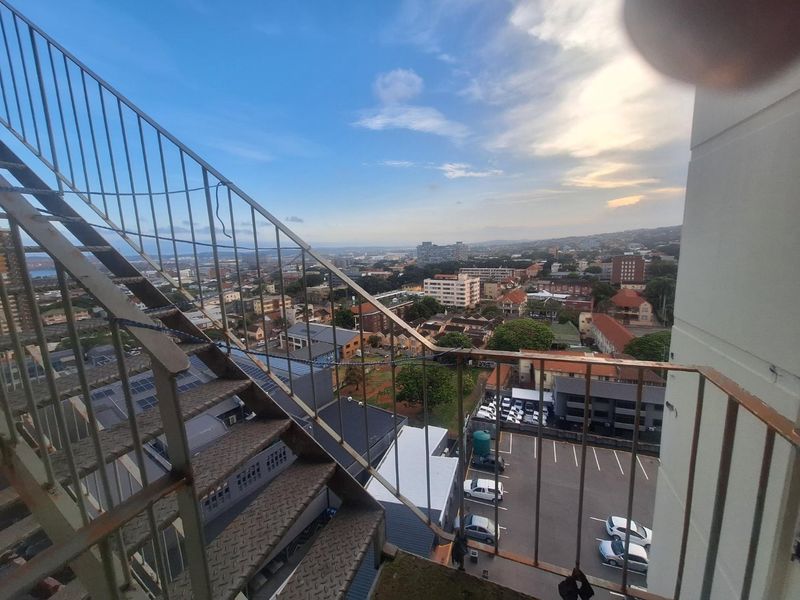 Rental ...  in Bulwer - Photo 8