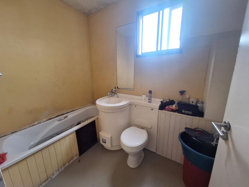 Rental ...  in Bulwer - Photo 7