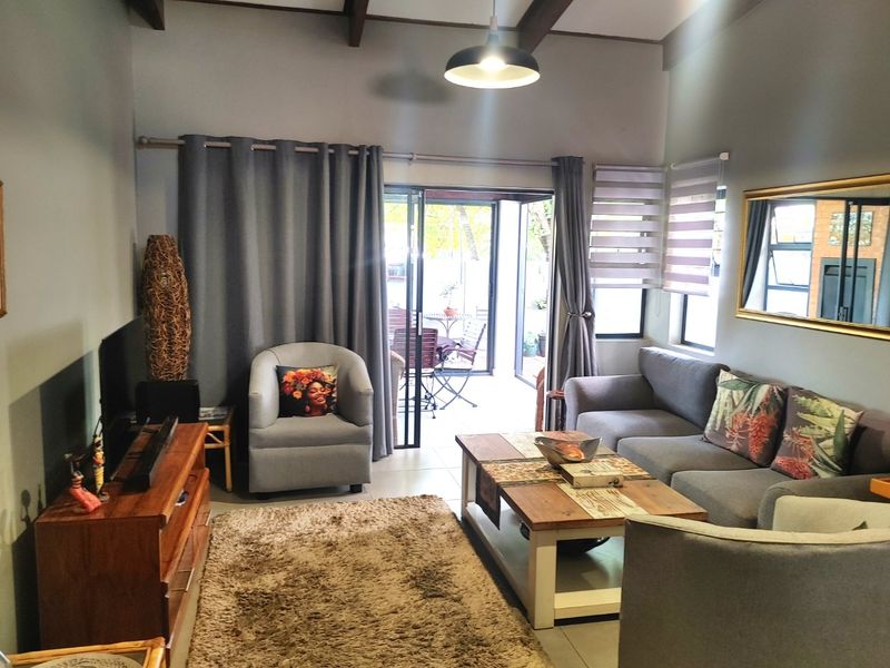 Modern Living in a Secure Estate – Comfort, Style & Convenience - Photo 7