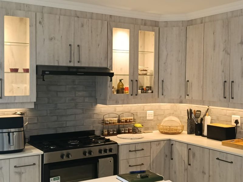3 BEDROOM HOUSE FOR SALE IN FOUNTAINS ESTATE - Photo 10
