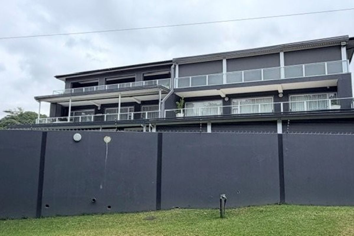 Coastal Elegance Right On the Beach In Shelly Beach - Photo 5