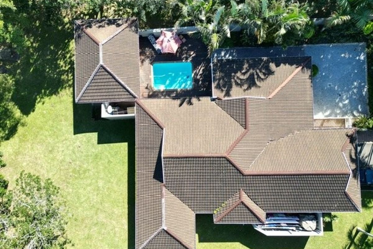 Pet-Friendly Townhouse in Sought-After Somerset Estate - Shelly Beach - Photo 2