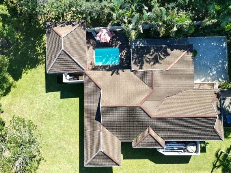 Pet-Friendly Townhouse in Sought-After Somerset Estate - Shelly Beach - Photo 2