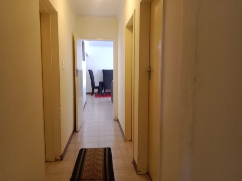 3 Bedroom House to Rent Lenasia South  - Photo 6
