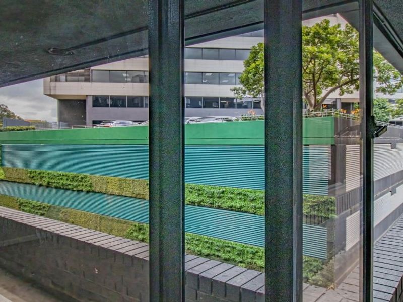 2 Bedroom Apartment for Sale in Sandton - Photo 3