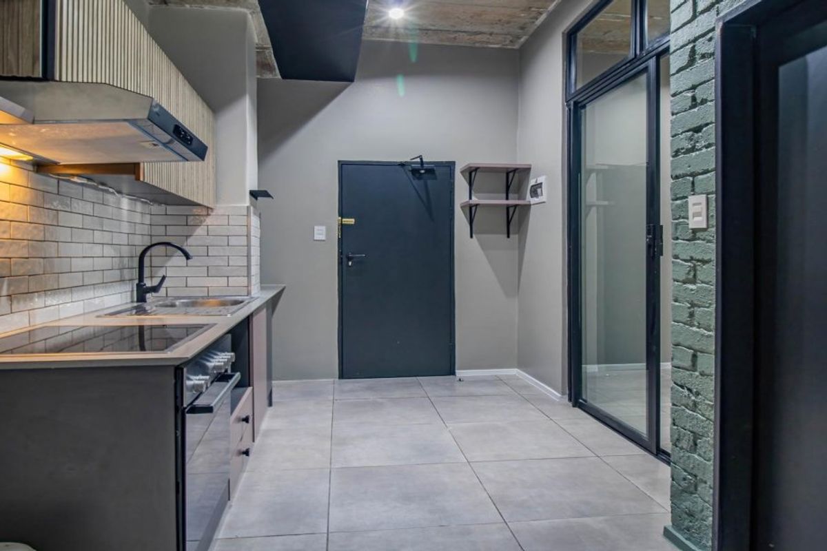 2 Bedroom Apartment for Sale in Sandton - Photo 4