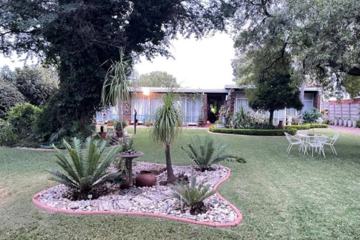 FOR SALE:- VALHALLA-R2.295M - Photo 3