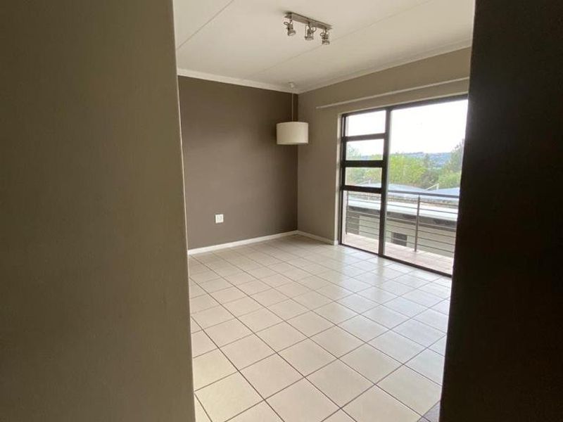 Bachelor Pad - Photo 6