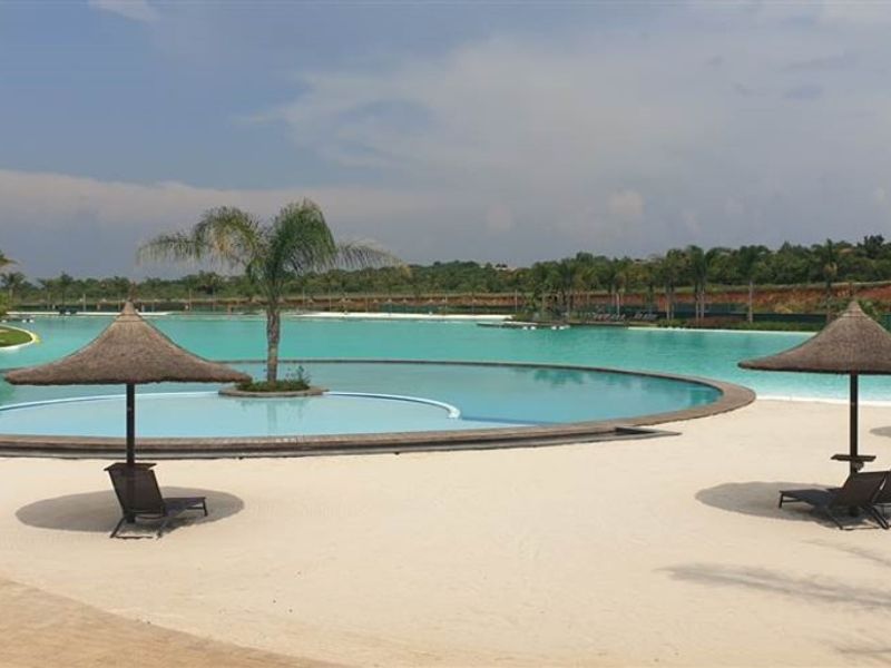 Lagoon Living Meets Everyday Luxury — Elegant 3-Bedroom Ground-Floor Gem at The Blyde Riverwalk Estate - Photo 2