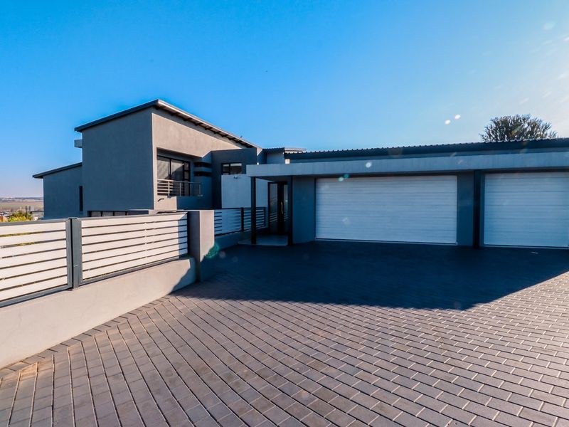 4 bedroom house for sale in Midstream Ridge - Photo 2