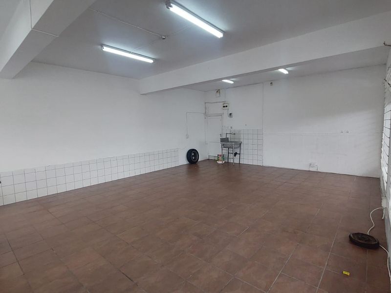 Commercial Space To Let – Prime Location on Marine Drive, Bluff - Photo 2