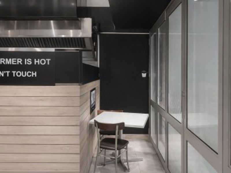 Prime 130 sqm Retail Opportunity in Glenwood – High Visibility Location - Photo 7