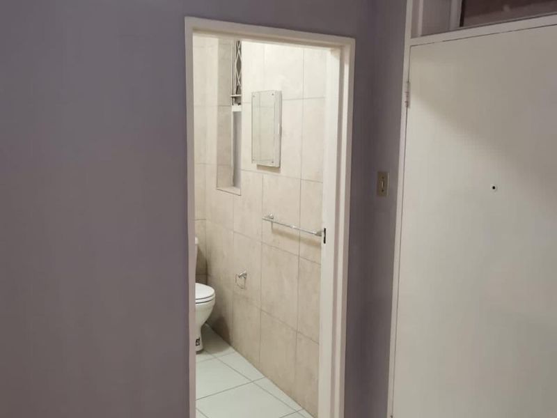 One Female Sharing Room To Let In Durban Central, Durban - Photo 7