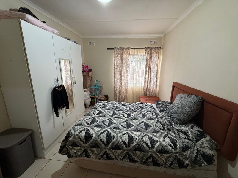 Space to live, freedom to grow, and income to earn - all in one exceptional address - Photo 3