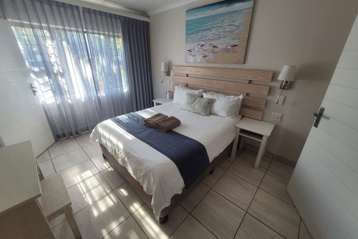 Modern Fully Furnished 2 Bedroom Unit - Photo 4