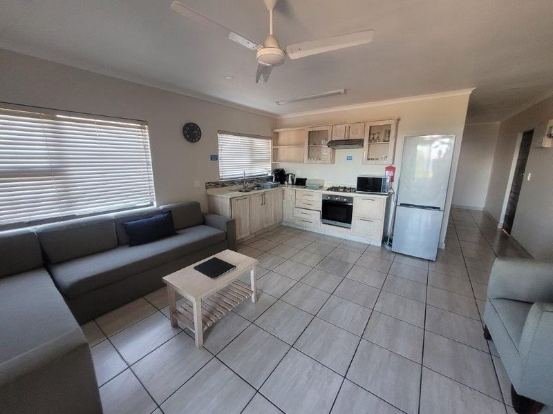 Modern Fully Furnished 2 Bedroom Unit - Photo 8