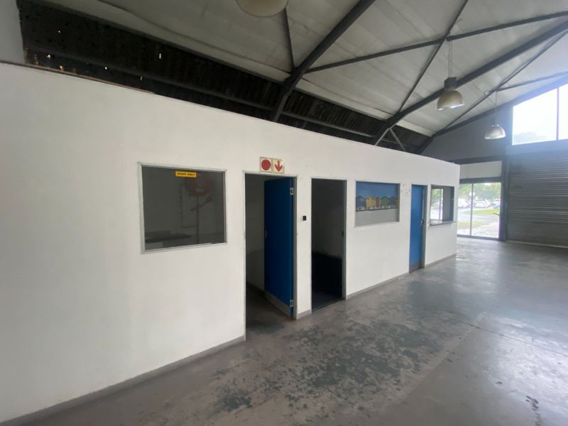 289m2 Industrial Retail Premises to Let  - Photo 7