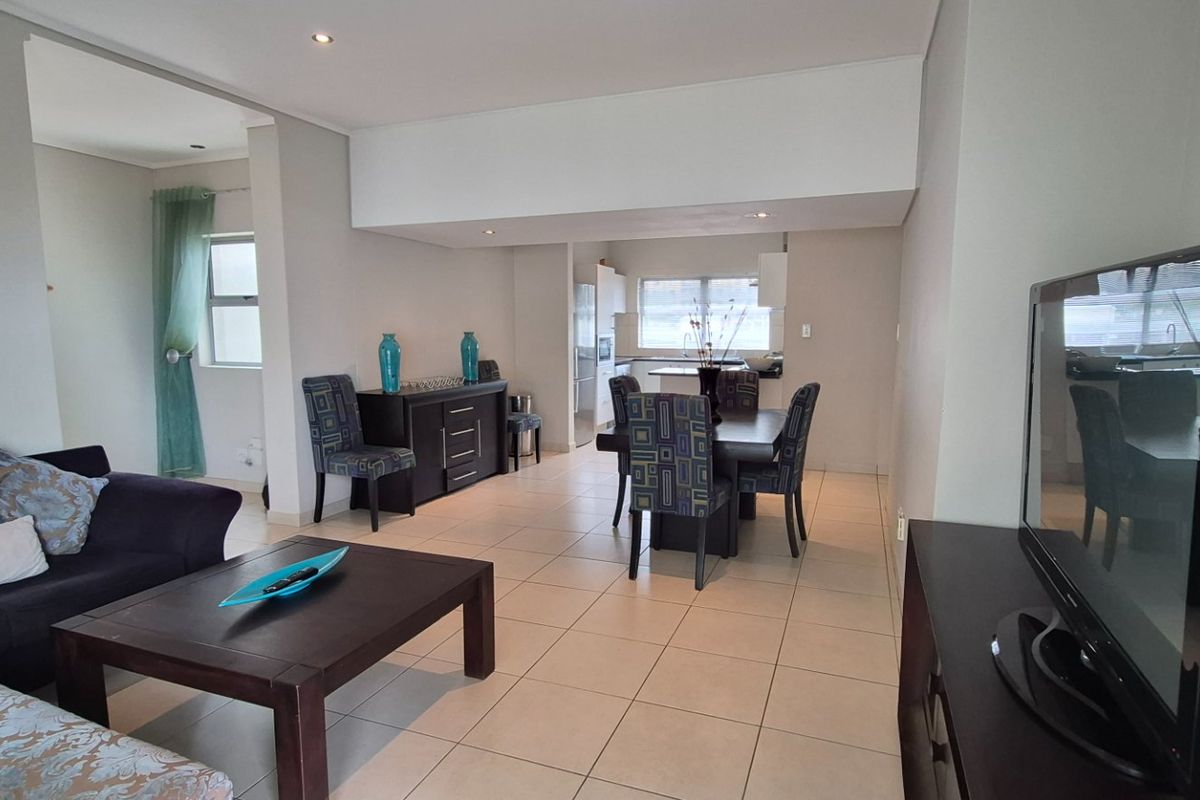 2 bed 2 bath apartment for sale in Morningside, Sandton - Photo 2