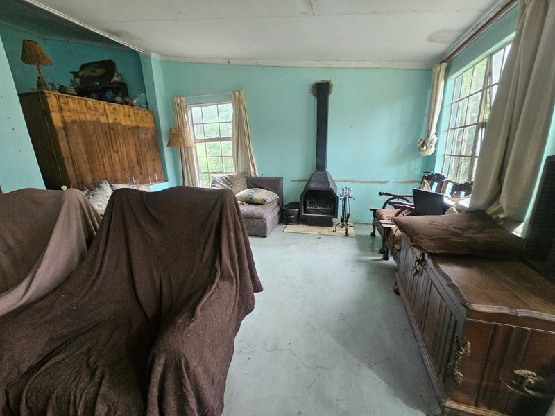 Large Farm, Plenty of Water, Close to Town, Arable Land, 9 Bedrooms  - Photo 8