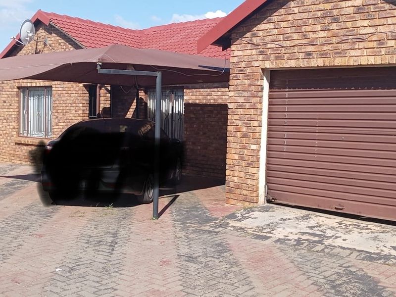 Looking for a lovely home for your family.. ???? - Photo 2