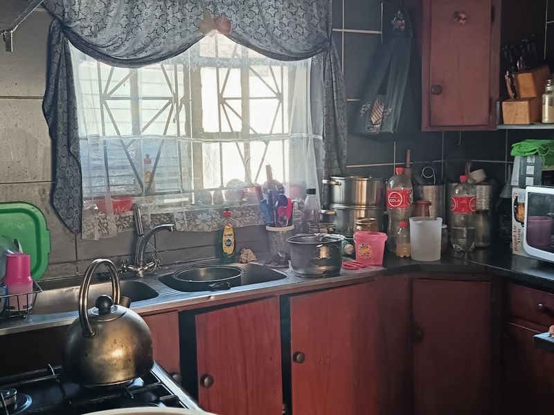 Your Next Home Awaits 3 Bedroom Home ELANDSPPOORT - Photo 6