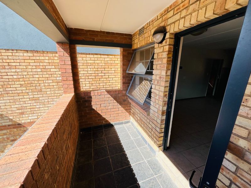 Two bedroom And 1  bathroom apartment  for rent in Midrand Call  us Now!! - Photo 9