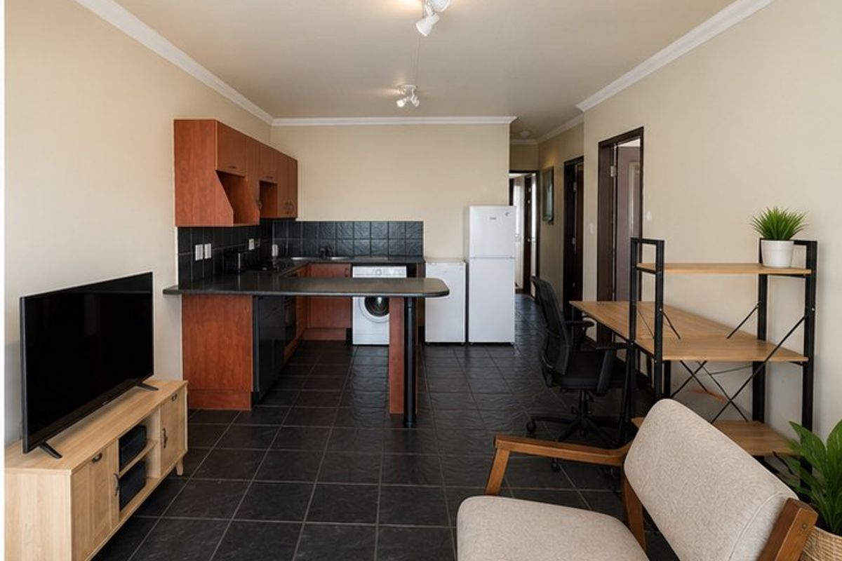 Two bedroom And 1 bathroom apartment  for rent in Midrand Call  us Now!! - Photo 3