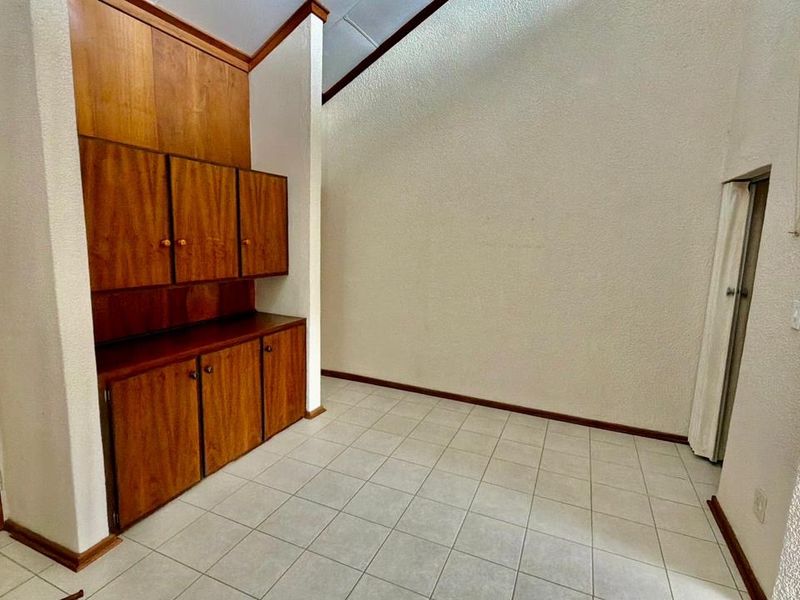 CharmingTownhouse in retirement complex - Photo 6