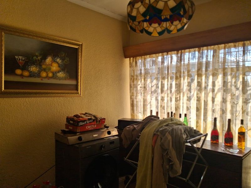 Loving home in Ellaton - Photo 7