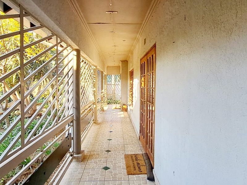 Versatile Income-Generating Property with Endless Potential – A Must-See Investment! - Photo 9
