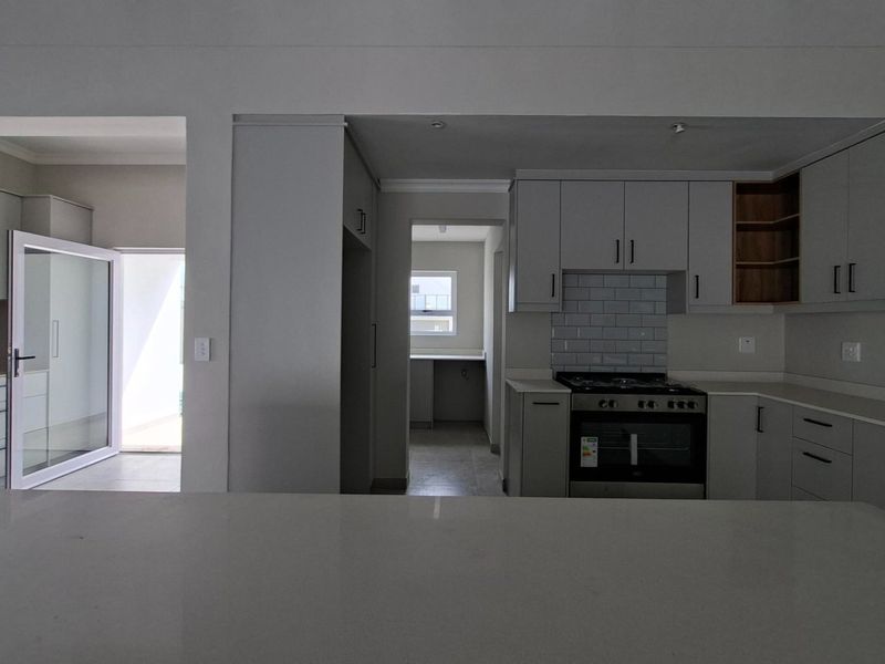 3 Bedroom House for Sale in Shelley Point - St Helena Bay - Photo 6