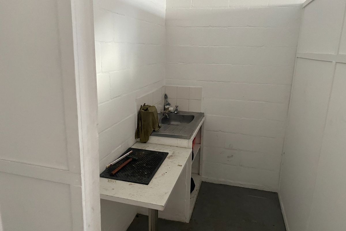 437m2 Industrial Space available to Lease  - Photo 5