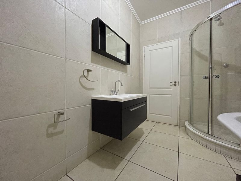 2 Bedroom Apartment / Flat for Rent in Acasia - Photo 8