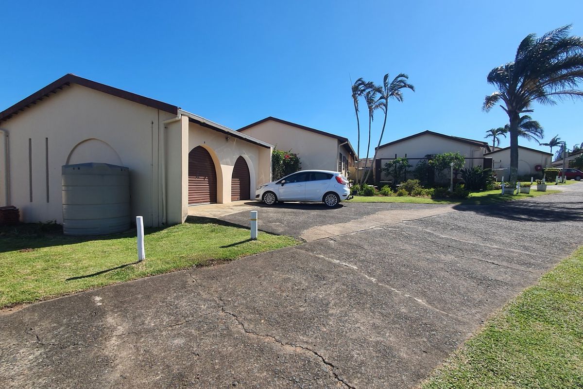 Charming 2-Bedroom Apartment with Scenic Deck in Eden Crest, Banners Rest - Photo 3