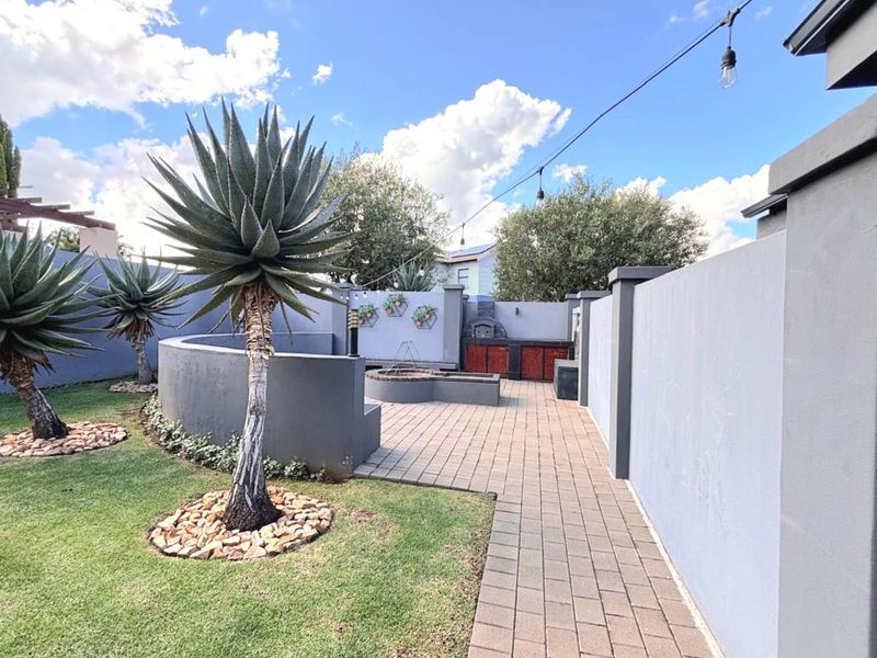 Modern Single-Level Family Home in Midlands Estate – Under R4 Million - Photo 7